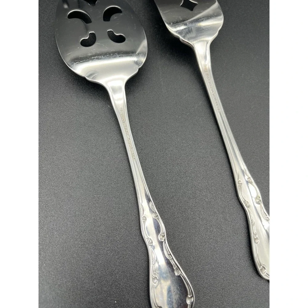 Oneida whittier stainless